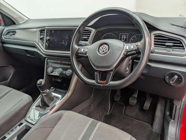 USED 2018 18 VOLKSWAGEN T-ROC 1.0 T-Roc SE TSi 5dr CLICK+COLLECT / HOME DELIVERY