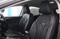 USED 2019 69 FORD FOCUS 1.5 ECOBLUE VIGNALE HATCHBACK 5DR DIESEL AUTOMATIC EURO 6 (S/S) (120 PS) NAV LOW MILEAGE - FULL SERVICE HISTORY - TIMING BELT / WATER PUMP JUST BEEN DONE - HPI CHECK ALL CLEAR  - ULEZ / LEZ COMPLIANT - HIGHEST SPEC - VIGNALE - AUTOMATIC - PADDLESHIFT - STUNNING METTALIC WHITE PAINTWORK - REVERSE CAMERA - SAT NAV - APPLE CAR PLAY / ANDRIOD AUTO - FULL VIGNALE  LEATHER - HEATED SEATS - PARK ASSIST - CONVIENCE PACK - DRIVER ASSIST PACK - HEADS UP DISPLAY - FINANCE AVAILABLE - ZERO DEPOSIT OFFERS - ALL VANS/CARS WELCOME IN PART-EXCHANGE, ANY AGE, ANY MILEAGE, ANY CONDITION