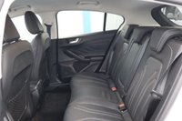 USED 2019 69 FORD FOCUS 1.5 ECOBLUE VIGNALE HATCHBACK 5DR DIESEL AUTOMATIC EURO 6 (S/S) (120 PS) NAV LOW MILEAGE - FULL SERVICE HISTORY - TIMING BELT / WATER PUMP JUST BEEN DONE - HPI CHECK ALL CLEAR  - ULEZ / LEZ COMPLIANT - HIGHEST SPEC - VIGNALE - AUTOMATIC - PADDLESHIFT - STUNNING METTALIC WHITE PAINTWORK - REVERSE CAMERA - SAT NAV - APPLE CAR PLAY / ANDRIOD AUTO - FULL VIGNALE  LEATHER - HEATED SEATS - PARK ASSIST - CONVIENCE PACK - DRIVER ASSIST PACK - HEADS UP DISPLAY - FINANCE AVAILABLE - ZERO DEPOSIT OFFERS - ALL VANS/CARS WELCOME IN PART-EXCHANGE, ANY AGE, ANY MILEAGE, ANY CONDITION