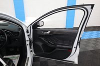 USED 2019 69 FORD FOCUS 1.5 ECOBLUE VIGNALE HATCHBACK 5DR DIESEL AUTOMATIC EURO 6 (S/S) (120 PS) NAV LOW MILEAGE - FULL SERVICE HISTORY - TIMING BELT / WATER PUMP JUST BEEN DONE - HPI CHECK ALL CLEAR  - ULEZ / LEZ COMPLIANT - HIGHEST SPEC - VIGNALE - AUTOMATIC - PADDLESHIFT - STUNNING METTALIC WHITE PAINTWORK - REVERSE CAMERA - SAT NAV - APPLE CAR PLAY / ANDRIOD AUTO - FULL VIGNALE  LEATHER - HEATED SEATS - PARK ASSIST - CONVIENCE PACK - DRIVER ASSIST PACK - HEADS UP DISPLAY - FINANCE AVAILABLE - ZERO DEPOSIT OFFERS - ALL VANS/CARS WELCOME IN PART-EXCHANGE, ANY AGE, ANY MILEAGE, ANY CONDITION