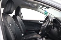 USED 2019 69 FORD FOCUS 1.5 ECOBLUE VIGNALE HATCHBACK 5DR DIESEL AUTOMATIC EURO 6 (S/S) (120 PS) NAV LOW MILEAGE - FULL SERVICE HISTORY - TIMING BELT / WATER PUMP JUST BEEN DONE - HPI CHECK ALL CLEAR  - ULEZ / LEZ COMPLIANT - HIGHEST SPEC - VIGNALE - AUTOMATIC - PADDLESHIFT - STUNNING METTALIC WHITE PAINTWORK - REVERSE CAMERA - SAT NAV - APPLE CAR PLAY / ANDRIOD AUTO - FULL VIGNALE  LEATHER - HEATED SEATS - PARK ASSIST - CONVIENCE PACK - DRIVER ASSIST PACK - HEADS UP DISPLAY - FINANCE AVAILABLE - ZERO DEPOSIT OFFERS - ALL VANS/CARS WELCOME IN PART-EXCHANGE, ANY AGE, ANY MILEAGE, ANY CONDITION