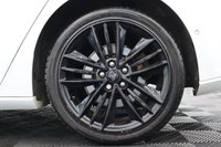 USED 2019 69 FORD FOCUS 1.5 ECOBLUE VIGNALE HATCHBACK 5DR DIESEL AUTOMATIC EURO 6 (S/S) (120 PS) NAV LOW MILEAGE - FULL SERVICE HISTORY - TIMING BELT / WATER PUMP JUST BEEN DONE - HPI CHECK ALL CLEAR  - ULEZ / LEZ COMPLIANT - HIGHEST SPEC - VIGNALE - AUTOMATIC - PADDLESHIFT - STUNNING METTALIC WHITE PAINTWORK - REVERSE CAMERA - SAT NAV - APPLE CAR PLAY / ANDRIOD AUTO - FULL VIGNALE  LEATHER - HEATED SEATS - PARK ASSIST - CONVIENCE PACK - DRIVER ASSIST PACK - HEADS UP DISPLAY - FINANCE AVAILABLE - ZERO DEPOSIT OFFERS - ALL VANS/CARS WELCOME IN PART-EXCHANGE, ANY AGE, ANY MILEAGE, ANY CONDITION