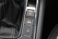 USED 2023 23 VOLKSWAGEN TIGUAN 1.4 TSI 13kWh R-Line 5dr DSG (APPLE CAR PLAY, 20