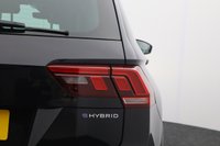 USED 2023 23 VOLKSWAGEN TIGUAN 1.4 TSI 13kWh R-Line 5dr DSG (APPLE CAR PLAY, 20