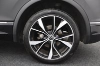 USED 2023 23 VOLKSWAGEN TIGUAN 1.4 TSI 13kWh R-Line 5dr DSG (APPLE CAR PLAY, 20