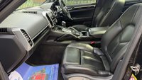 USED 2015 15 PORSCHE CAYENNE 3.0 TD V6 TiptronicS 4WD Euro 6 (s/s) 5dr PAN ROOF! RETRACTABLE TOW BAR