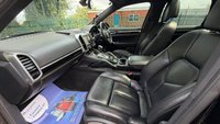 USED 2015 15 PORSCHE CAYENNE 3.0 TD V6 TiptronicS 4WD Euro 6 (s/s) 5dr PAN ROOF! RETRACTABLE TOW BAR