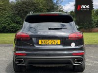 USED 2015 15 PORSCHE CAYENNE 3.0 TD V6 TiptronicS 4WD Euro 6 (s/s) 5dr PAN ROOF! RETRACTABLE TOW BAR