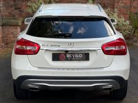 USED 2016 16 MERCEDES-BENZ GLA 2.1 GLA200d Sport (Executive) SUV 5dr Diesel Manual Euro 6 (s/s) (136 ps) 
