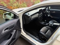 USED 2016 16 MERCEDES-BENZ GLA 2.1 GLA200d Sport (Executive) SUV 5dr Diesel Manual Euro 6 (s/s) (136 ps) 