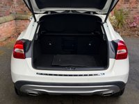USED 2016 16 MERCEDES-BENZ GLA 2.1 GLA200d Sport (Executive) SUV 5dr Diesel Manual Euro 6 (s/s) (136 ps) 