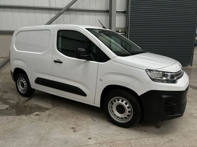 View our CITROEN BERLINGO