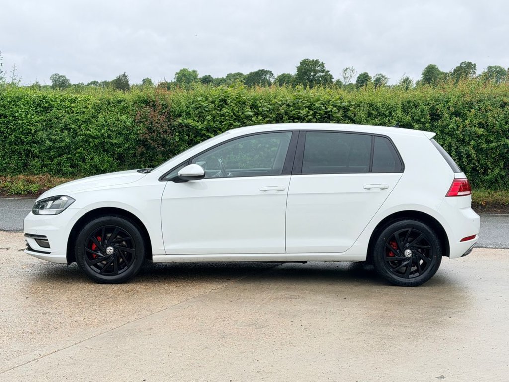USED 2019 69 VOLKSWAGEN GOLF 1.5 TSI EVO Match Hatchback 5dr Petrol Manual Euro 6 (s/s) (150 ps) 6 Services|Adaptive Cruise|Reear & Front Sensors|Apple CarPlay/Android Auto|SatNav|