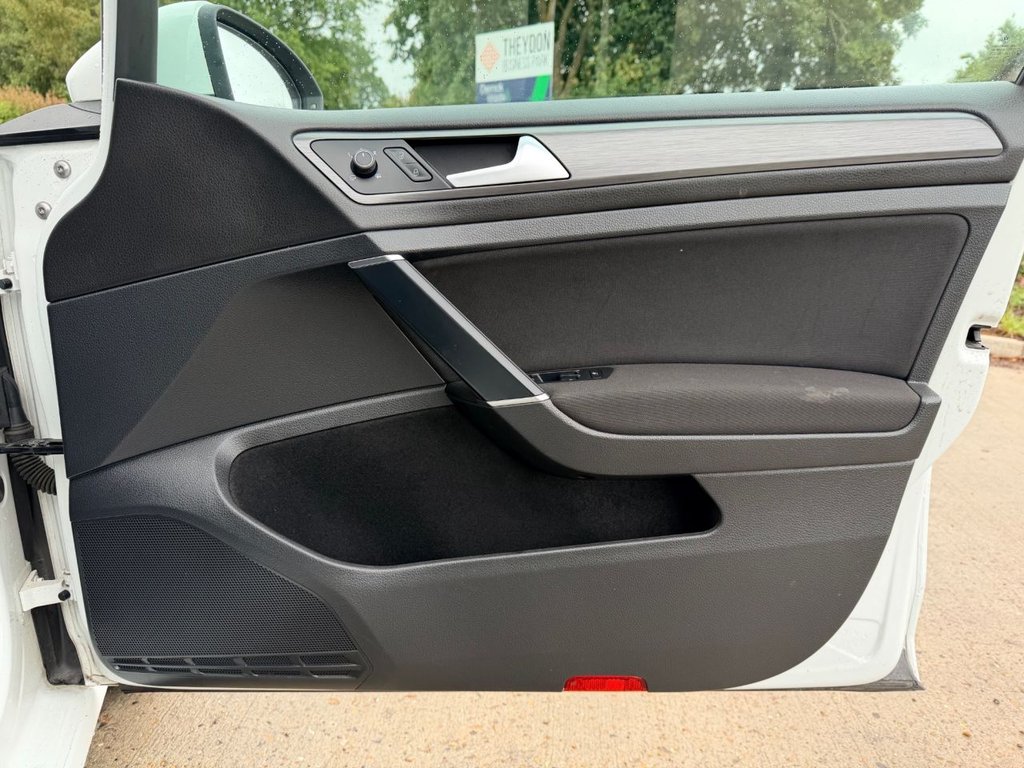 USED 2019 69 VOLKSWAGEN GOLF 1.5 TSI EVO Match Hatchback 5dr Petrol Manual Euro 6 (s/s) (150 ps) 6 Services|Adaptive Cruise|Reear & Front Sensors|Apple CarPlay/Android Auto|SatNav|
