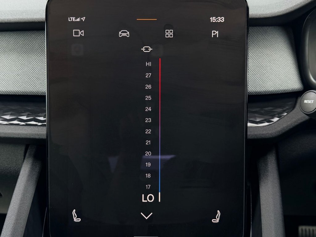 USED 2022 71 POLESTAR POLESTAR 2 Single Motor 64kWh Standard Range Fastback 5dr Electric Auto FWD (224 ps) 1 Owner|4 Services|Camera|SatNav|Apple CarPlay/Android Auto|