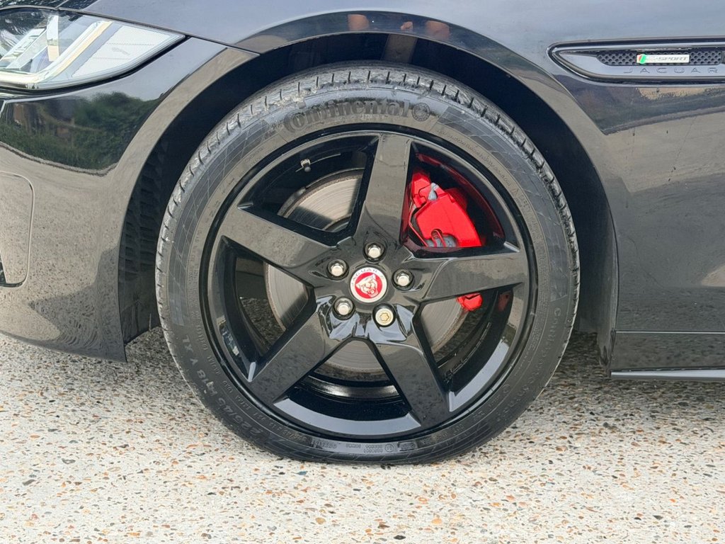 USED 2016 66 JAGUAR XE 2.0 GTDi R-Sport Saloon 4dr Petrol Auto Euro 6 (s/s) (240 ps) 8 Services|Camera|Heated Seats|SatNav|Rear & Front Sensors|