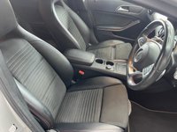 USED 2018 68 MERCEDES-BENZ 180 2.1 GLA200d AMG Line SUV 5dr Diesel 7G-DCT Euro 6 (s/s) (136 ps) 
