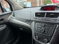 USED 2015 65 VAUXHALL MOKKA 1.4i Turbo SE SUV 5dr Petrol Auto 2WD Euro 6 (140 ps) ** GREAT SPEC** **FANTASTIC MPG**