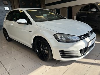 2013 VOLKSWAGEN GOLF