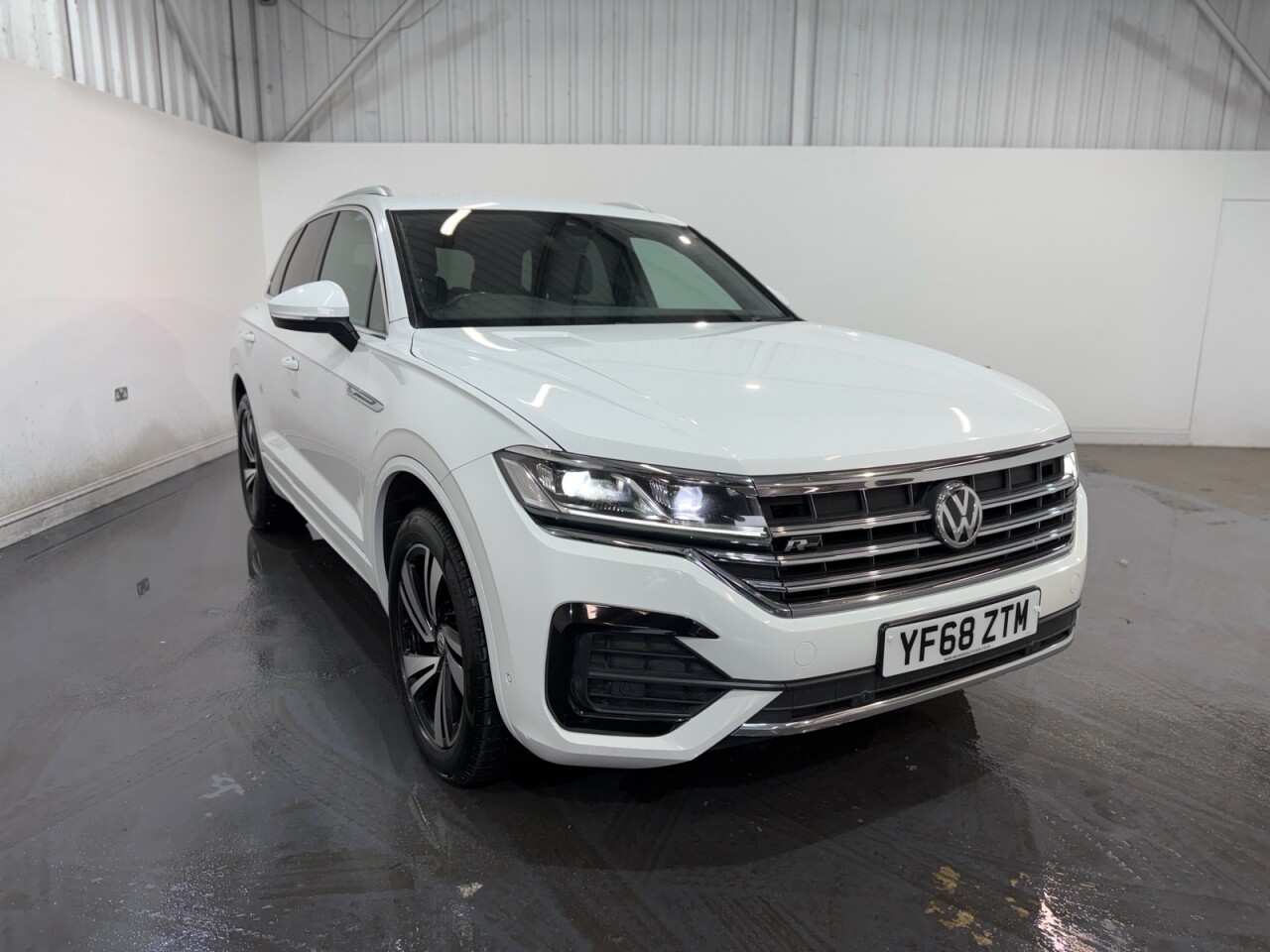 2018 Volkswagen Touareg