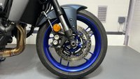 USED 2025 25 YAMAHA MT-09 Y-AMT (AUTOMATED GEARBOX) - BUY ONLINE 24 HRS A DAY - FINANCE AVAILABLE - ALL TYPES OF CREDIT ACCEPTED AKRAPOVIC EXH - ONLY 533 MILES