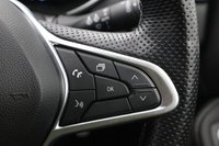 USED 2023 23 RENAULT CLIO 1.6 E-TECH E-Tech engineered 5dr Auto (APPLE CAR PLAY) 