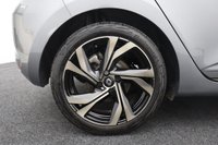 USED 2023 23 RENAULT CLIO 1.6 E-TECH E-Tech engineered 5dr Auto (APPLE CAR PLAY) 