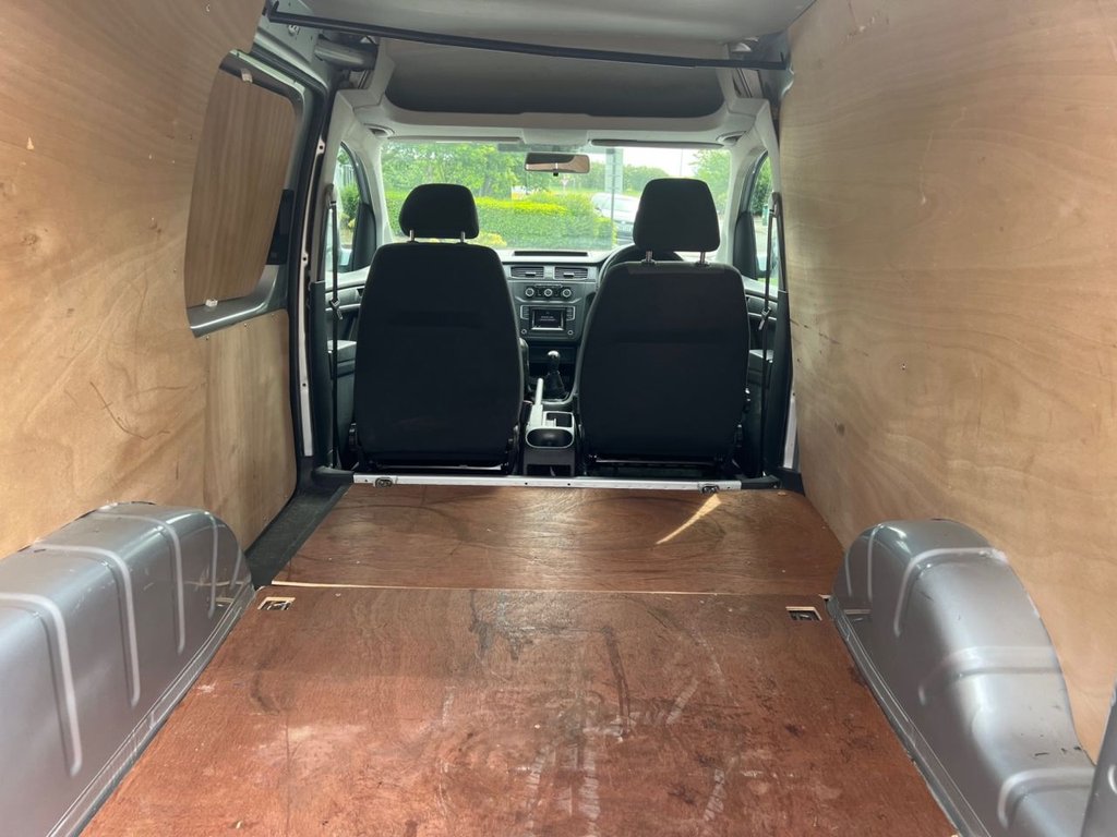 USED 2017 17 VOLKSWAGEN CADDY 2.0 TDI C20 BlueMotion Tech Trendline Panel Van 5dr Diesel Manual SWB Euro 6 (s/s) (102 ps) 