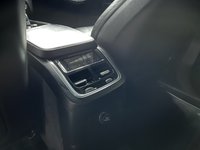 USED 2016 16 VOLVO XC90 2.0h T8 Twin Engine 9.2kWh Inscription SUV 5dr Petrol Plug-in Hybrid Geartronic 4WD Euro 6 (s/s) (407 ps) ++ 4WD + CARPLAY ++