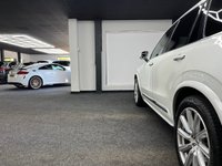 USED 2016 16 VOLVO XC90 2.0h T8 Twin Engine 9.2kWh Inscription SUV 5dr Petrol Plug-in Hybrid Geartronic 4WD Euro 6 (s/s) (407 ps) ++ 4WD + CARPLAY ++