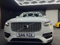 USED 2016 16 VOLVO XC90 2.0h T8 Twin Engine 9.2kWh Inscription SUV 5dr Petrol Plug-in Hybrid Geartronic 4WD Euro 6 (s/s) (407 ps) ++ 4WD + CARPLAY ++