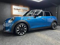 USED 2022 72 MINI HATCH 1.5 Cooper Exclusive Hatchback 5dr Petrol Steptronic Euro 6 (s/s) (136 ps) AMBIAINT LIGHTING + HEATED SEATS