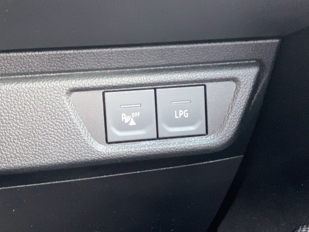 USED 2022 22 DACIA SANDERO 1.0 TCe Comfort Hatchback 5dr Bi Fuel Manual Euro 6 (s/s) (100 ps) KEYLESS+CAMERA+R/SENSOR+1OWNER
