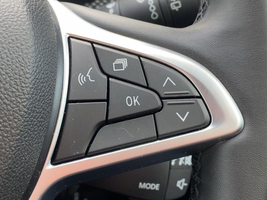 USED 2022 22 DACIA SANDERO 1.0 TCe Comfort Hatchback 5dr Bi Fuel Manual Euro 6 (s/s) (100 ps) KEYLESS+CAMERA+R/SENSOR+1OWNER