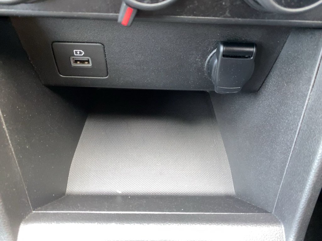 USED 2022 22 DACIA SANDERO 1.0 TCe Comfort Hatchback 5dr Bi Fuel Manual Euro 6 (s/s) (100 ps) KEYLESS+CAMERA+R/SENSOR+1OWNER