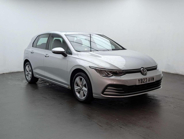 USED 2023 23 VOLKSWAGEN GOLF 1.5 Golf Life TSi 5dr CLICK+COLLECT / HOME DELIVERY