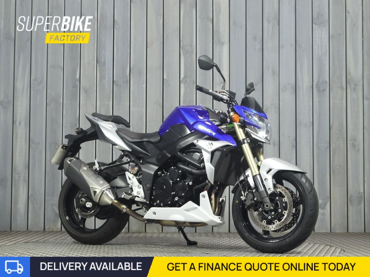 SUZUKI GSR750GSR750