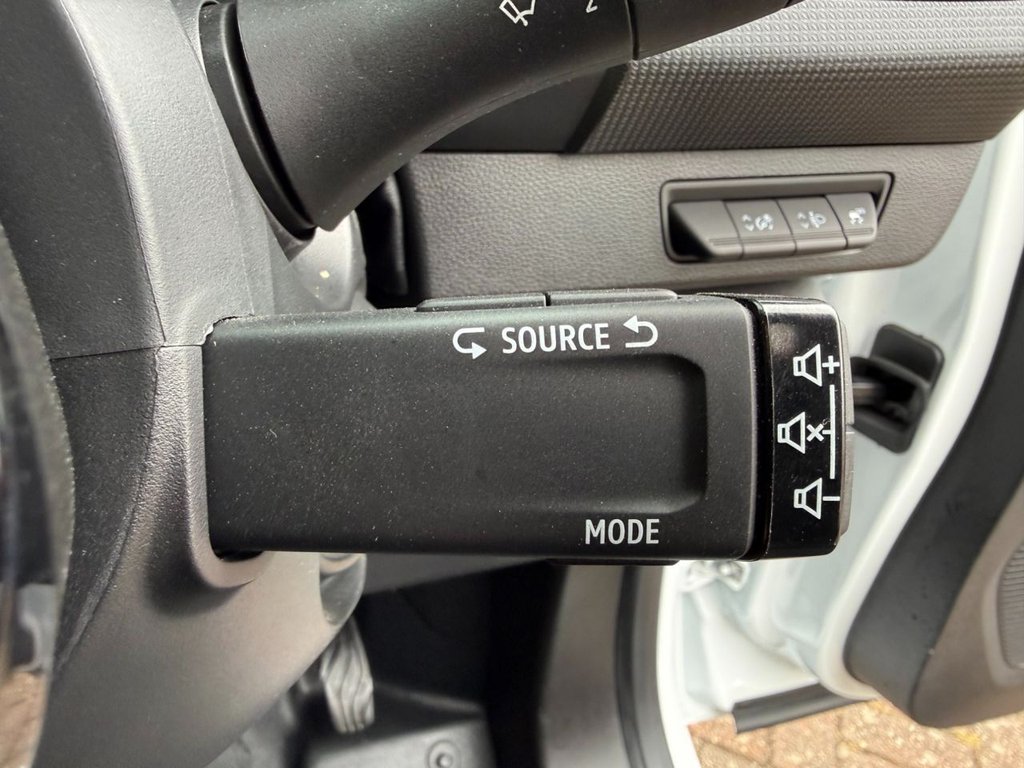 USED 2023 73 RENAULT KANGOO L2 E-Tech LL21 90kW 44kWh Start 6dr Van 