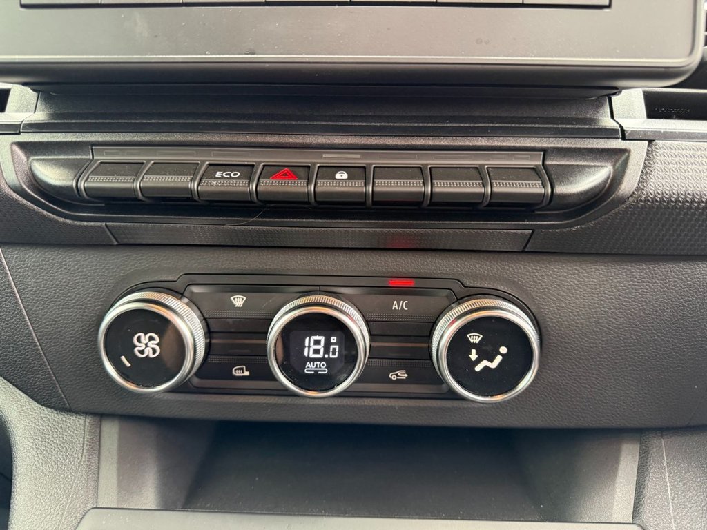 USED 2023 73 RENAULT KANGOO L2 E-Tech LL21 90kW 44kWh Start 6dr Van 