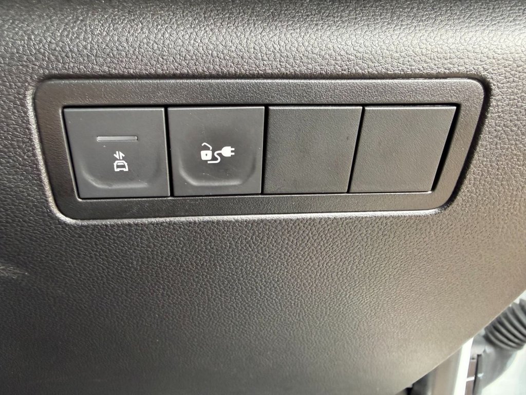 USED 2023 73 RENAULT KANGOO L2 E-Tech LL21 90kW 44kWh Start 6dr Van 
