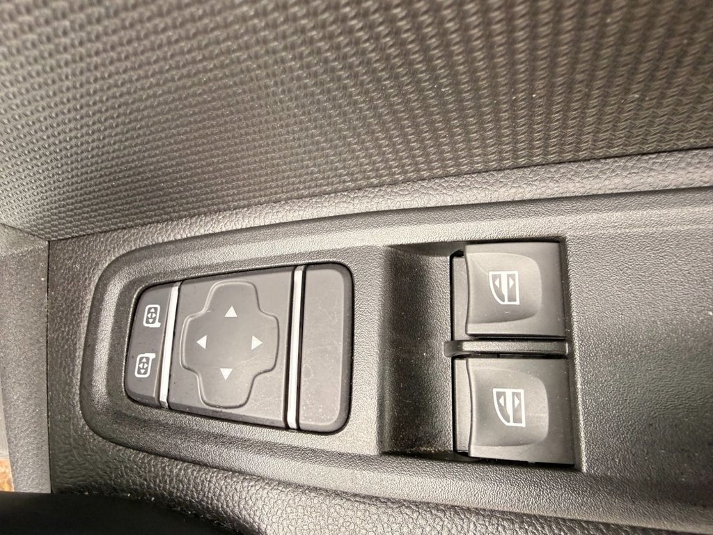 USED 2023 73 RENAULT KANGOO L2 E-Tech LL21 90kW 44kWh Start 6dr Van 