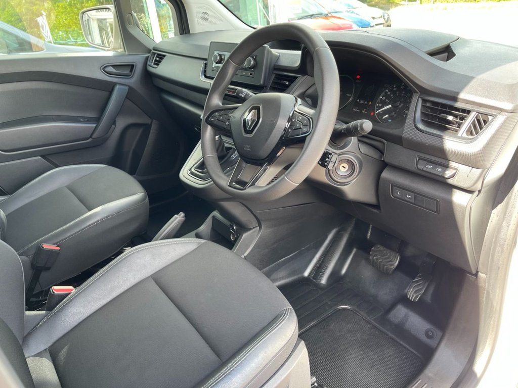 USED 2024 24 RENAULT KANGOO L2 E-Tech LL21 90kW 44kWh Start 6dr Van 