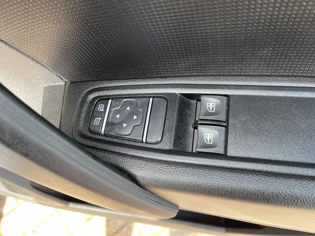 USED 2024 24 RENAULT KANGOO L2 E-Tech LL21 90kW 44kWh Start 6dr Van 