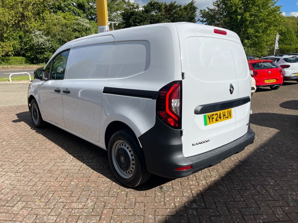 USED 2024 24 RENAULT KANGOO L2 E-Tech LL21 90kW 44kWh Start 6dr Van 