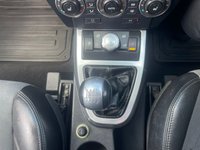 USED 2012 12 LAND ROVER FREELANDER 2 2.2 TD4 XS SUV 5dr Diesel Manual 4WD Euro 5 (s/s) (150 ps) 