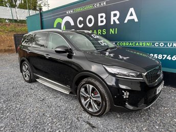 View our KIA SORENTO