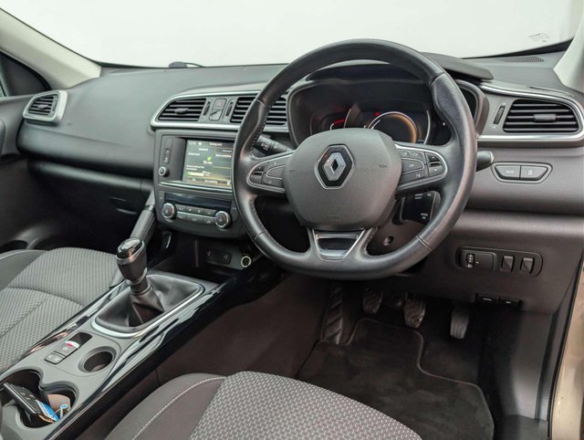 USED 2018 18 RENAULT KADJAR 1.6 Kadjar Dynamique Nav TCe 5dr CLICK+COLLECT / HOME DELIVERY