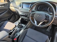 USED 2016 16 HYUNDAI TUCSON 2.0 CRDi Blue Drive SE Nav SUV 5dr Diesel Manual Euro 6 (s/s) (136 ps) DAB+NAV+CLIMATE+PARKASSIST+LADY+FSH+CAM