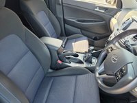 USED 2016 16 HYUNDAI TUCSON 2.0 CRDi Blue Drive SE Nav SUV 5dr Diesel Manual Euro 6 (s/s) (136 ps) DAB+NAV+CLIMATE+PARKASSIST+LADY+FSH+CAM