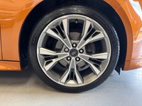 USED 2017 66 FORD FOCUS 1.0T EcoBoost ST-Line Hatchback 5 door Petrol Manual Euro 6 in orange BLUETOOTH+PRIVACY GLASS+CD PLAYER